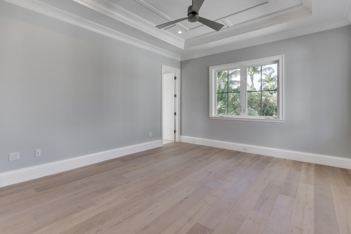 ROYAL PALM YACHT & COUNTR - Residential