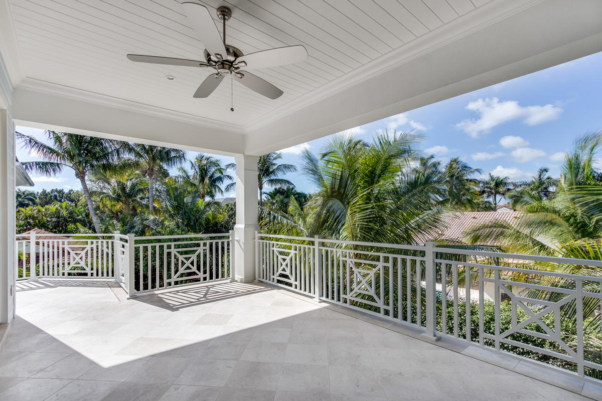 ROYAL PALM YACHT & COUNTR - Residential