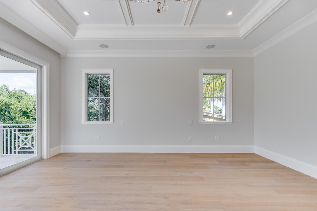 ROYAL PALM YACHT & COUNTR - Residential