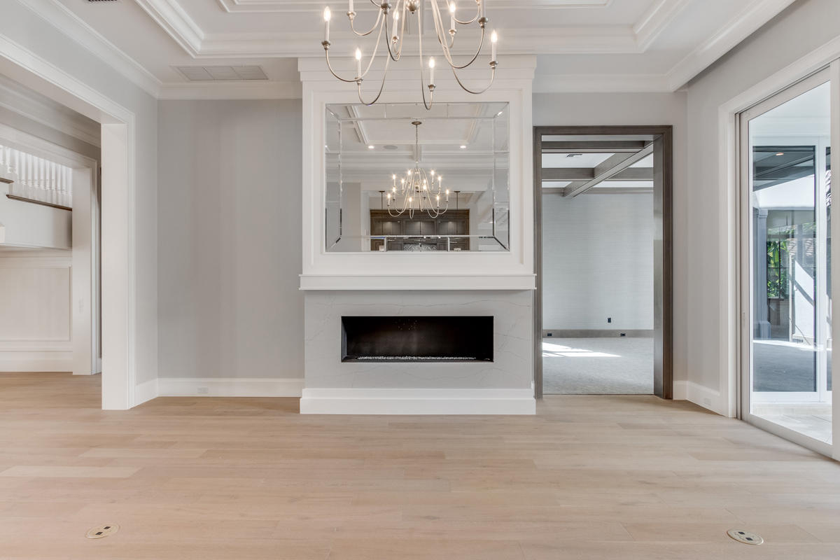 ROYAL PALM YACHT & COUNTR - Residential