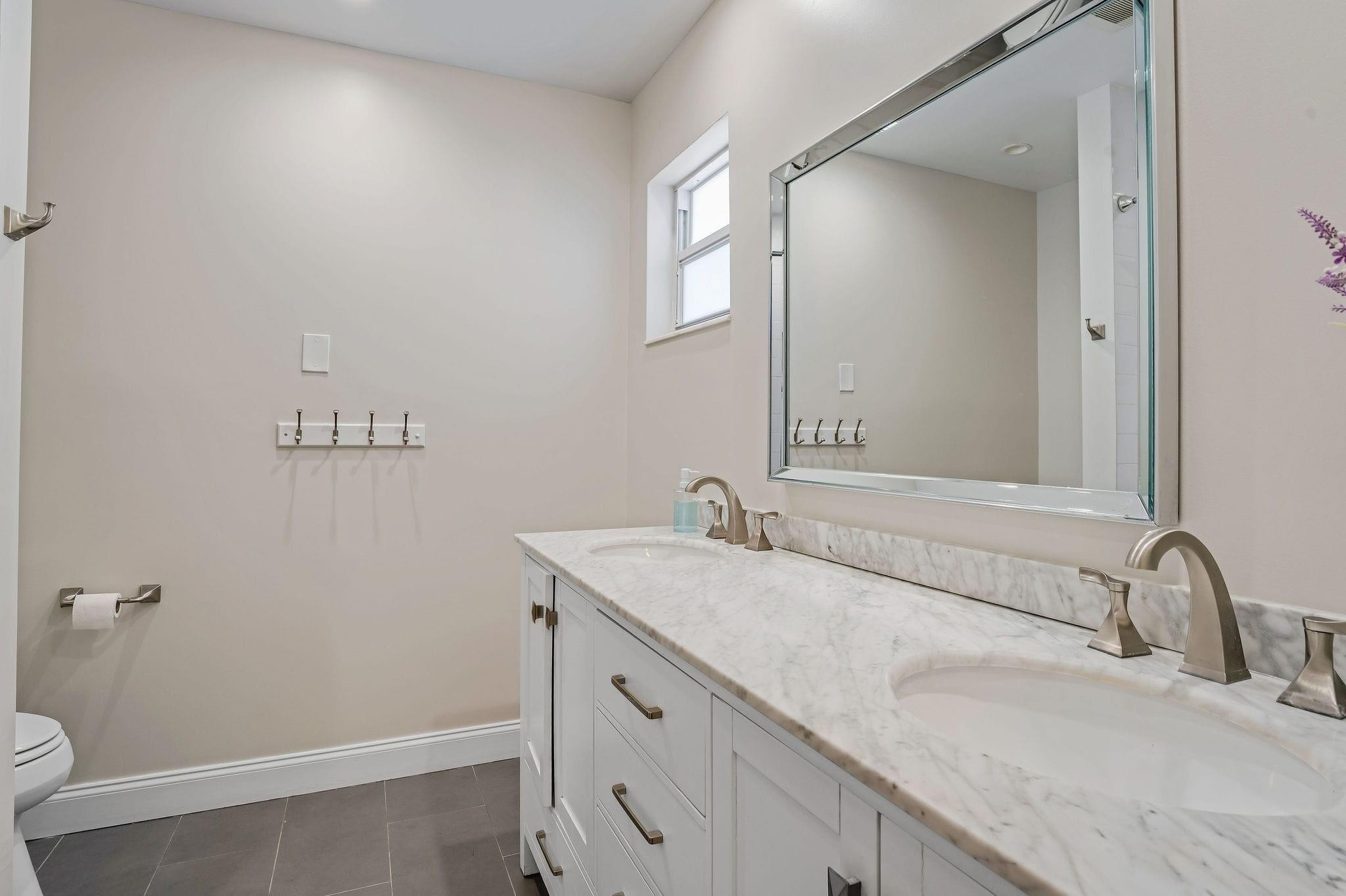 EMERALD HILLS - Residential