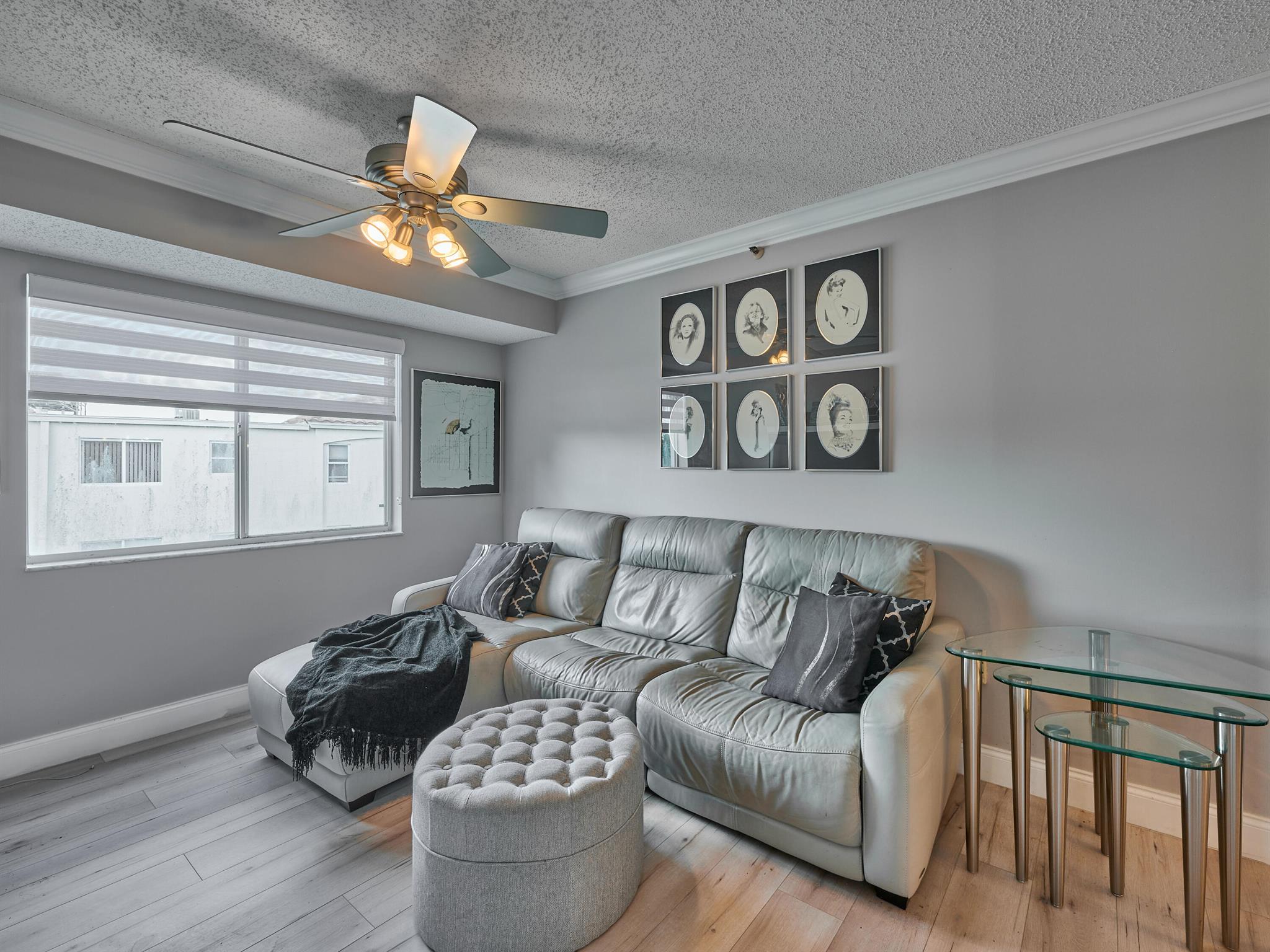 HUNTINGTON POINTE - Residential