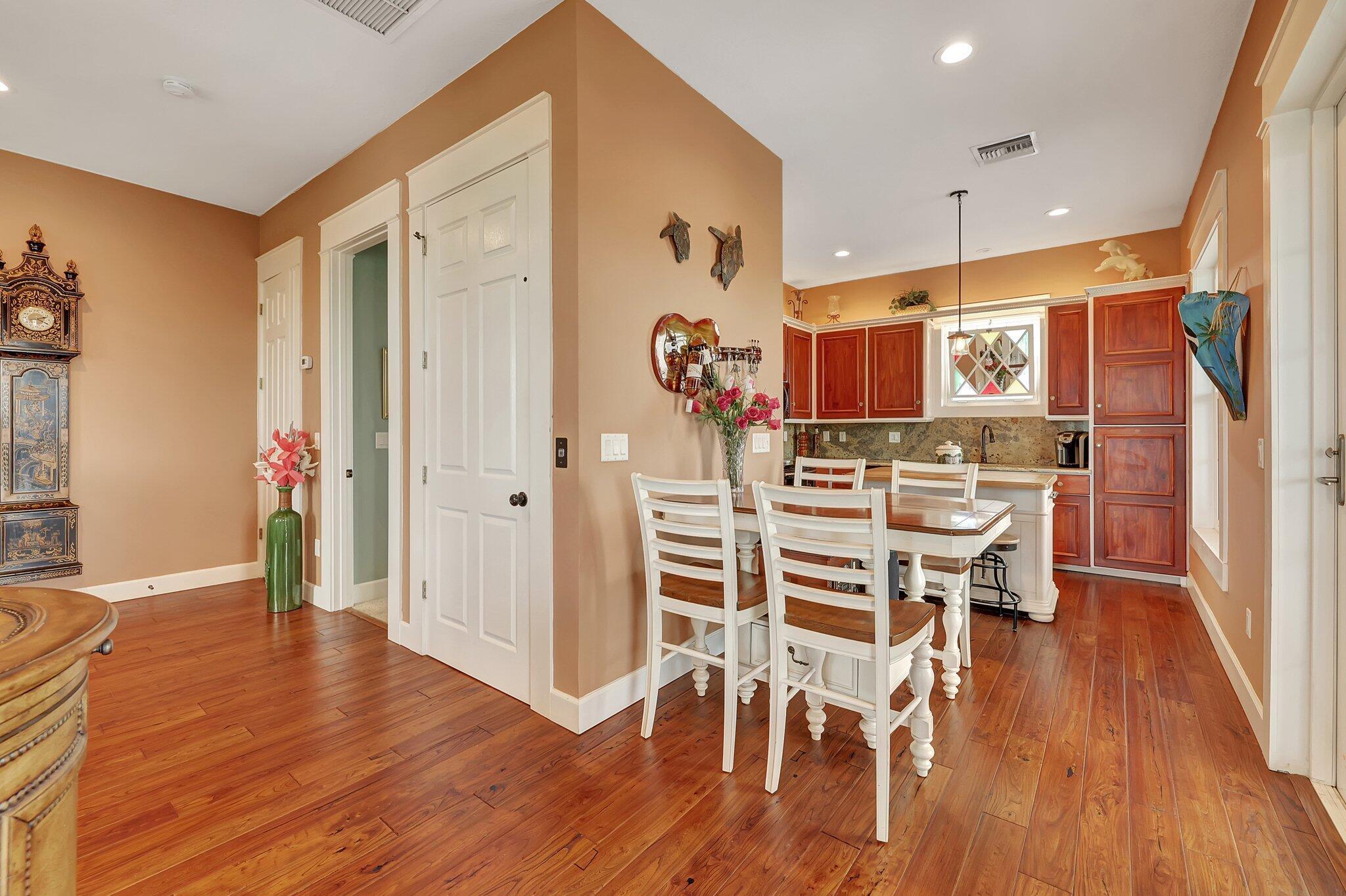 FT PIERCE BEACH - Residential