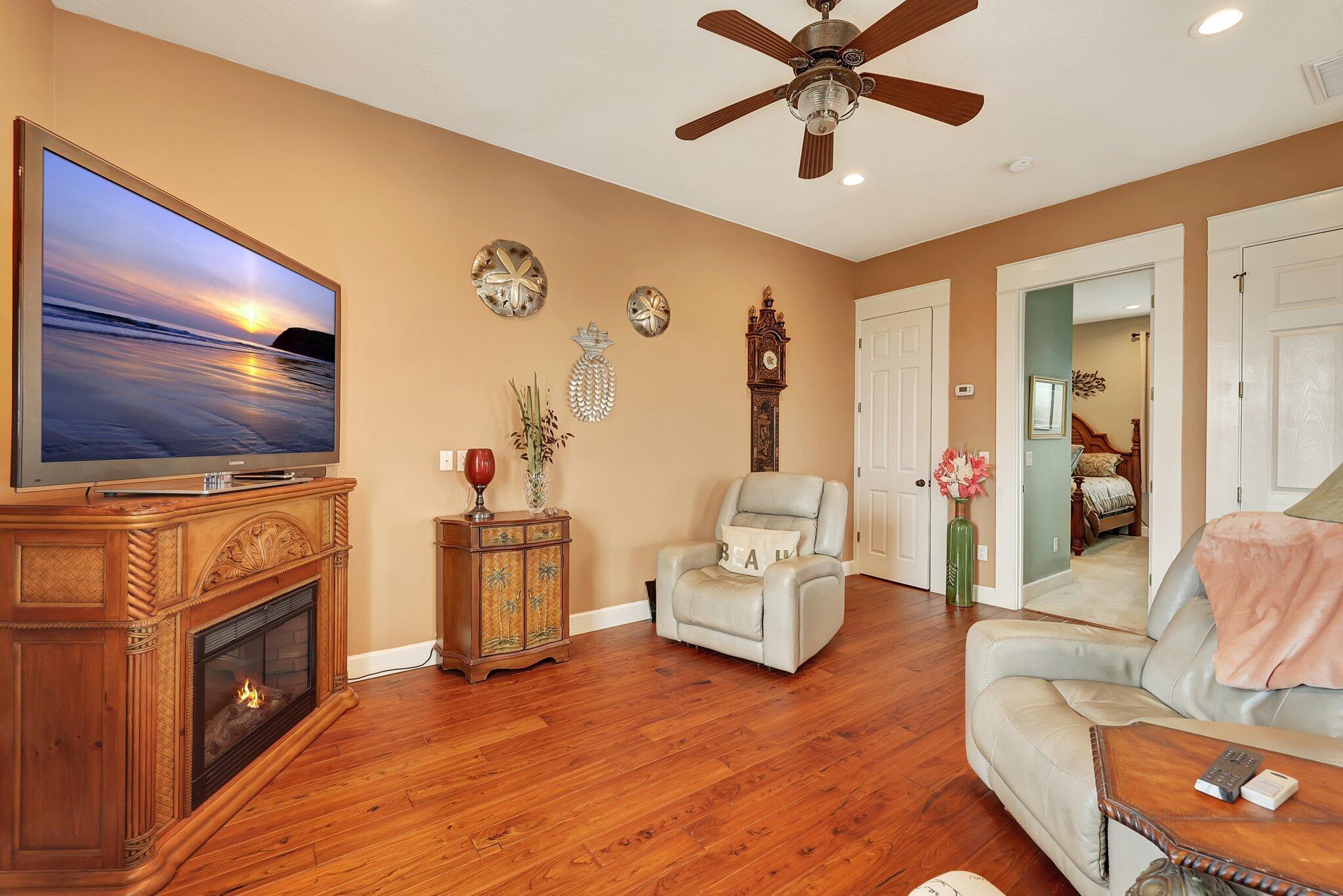 FT PIERCE BEACH - Residential