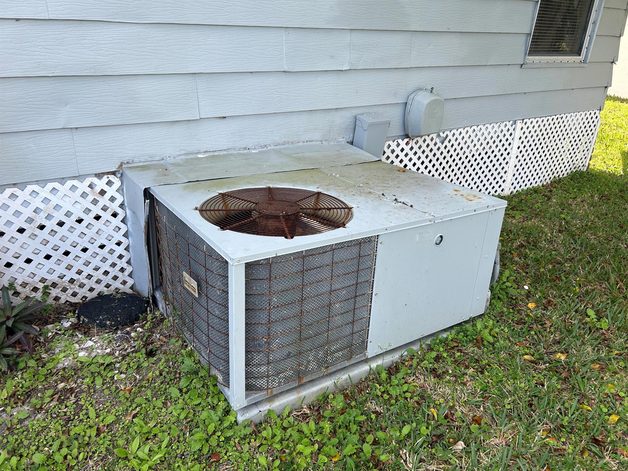 Spanish Lakes Country Clu - Residential