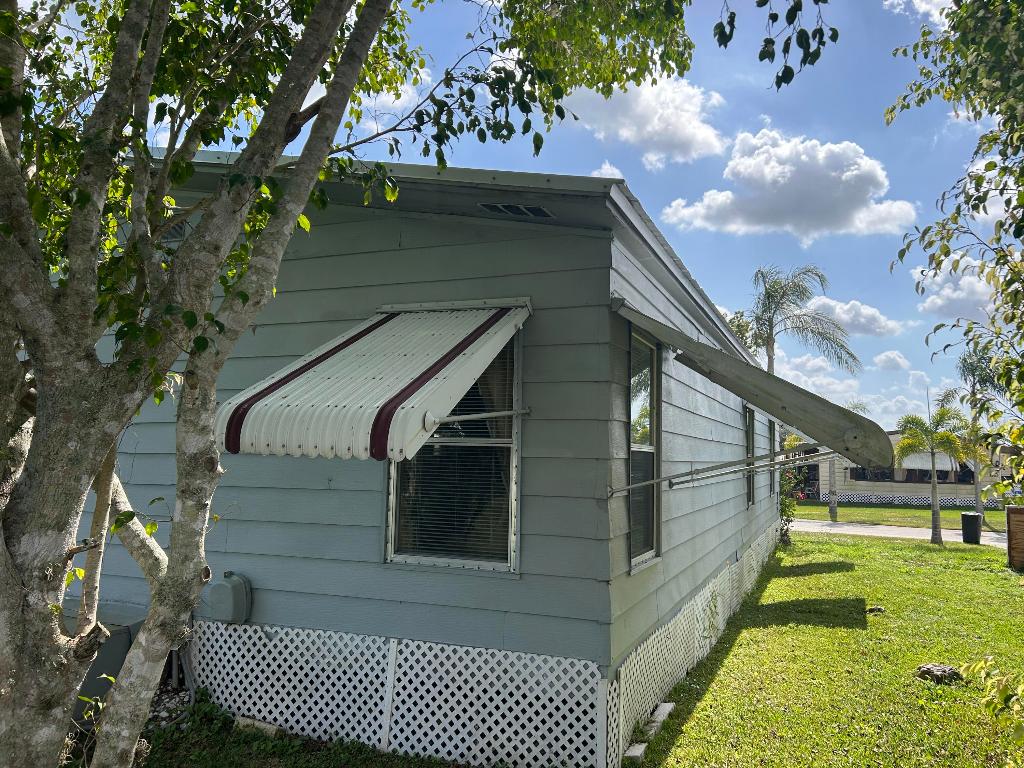 Spanish Lakes Country Club Village - Residential