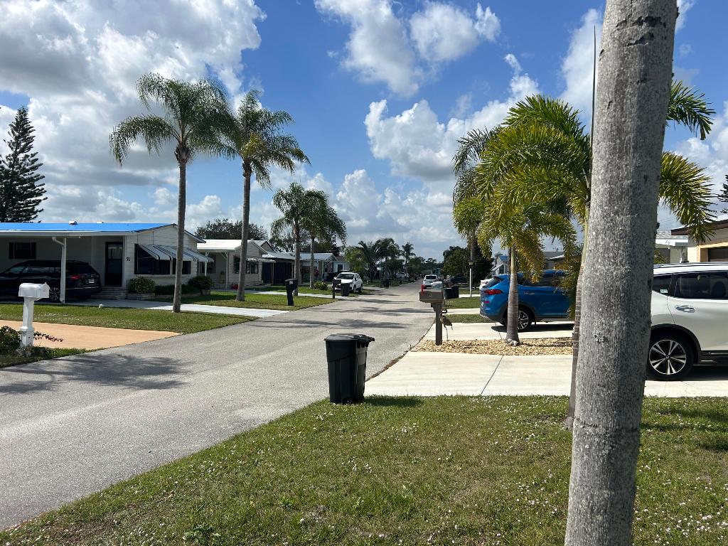 Spanish Lakes Country Club Village - Residential