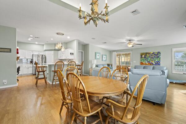 EAGLE RETREAT AT SAVANNA - Residential