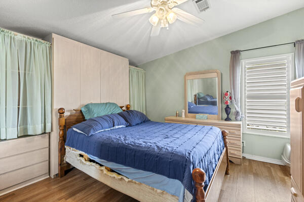 EAGLE RETREAT AT SAVANNA CLUB - Residential