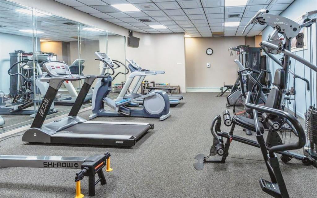 COLONY POINT - Residential