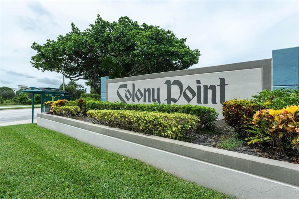 COLONY POINT - Residential