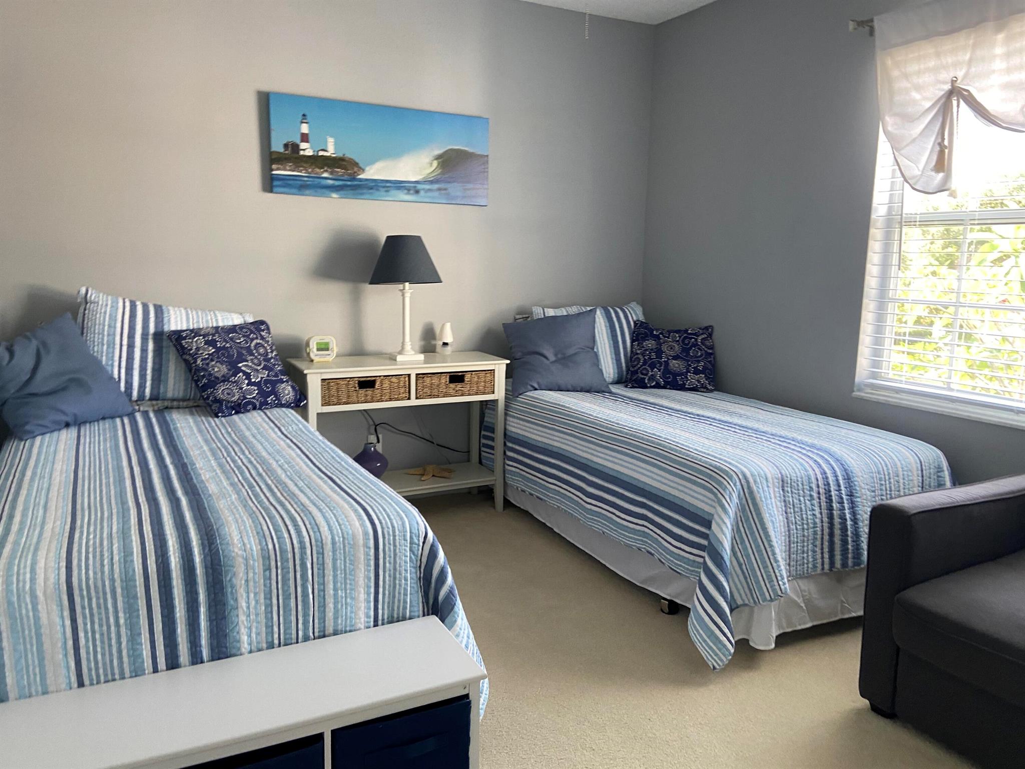 VILLAS OF OCEAN DUNES 4 - Residential Lease