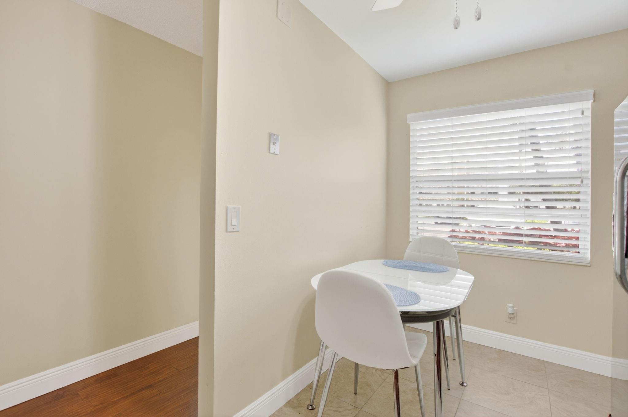 1036 Guildford B 1036