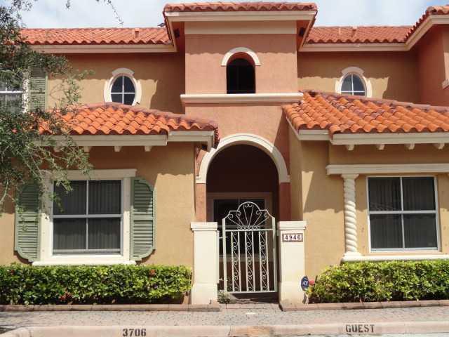 VILLAS AT HARBOR ISLES CONDO - Residential Lease