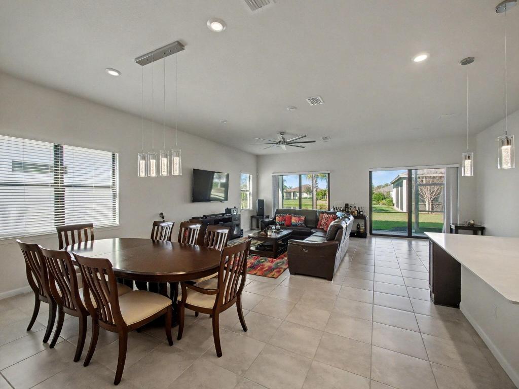 VERANDA PLAT NO 8 VERANDA GARDENS EAST PHASE 2 - Residential