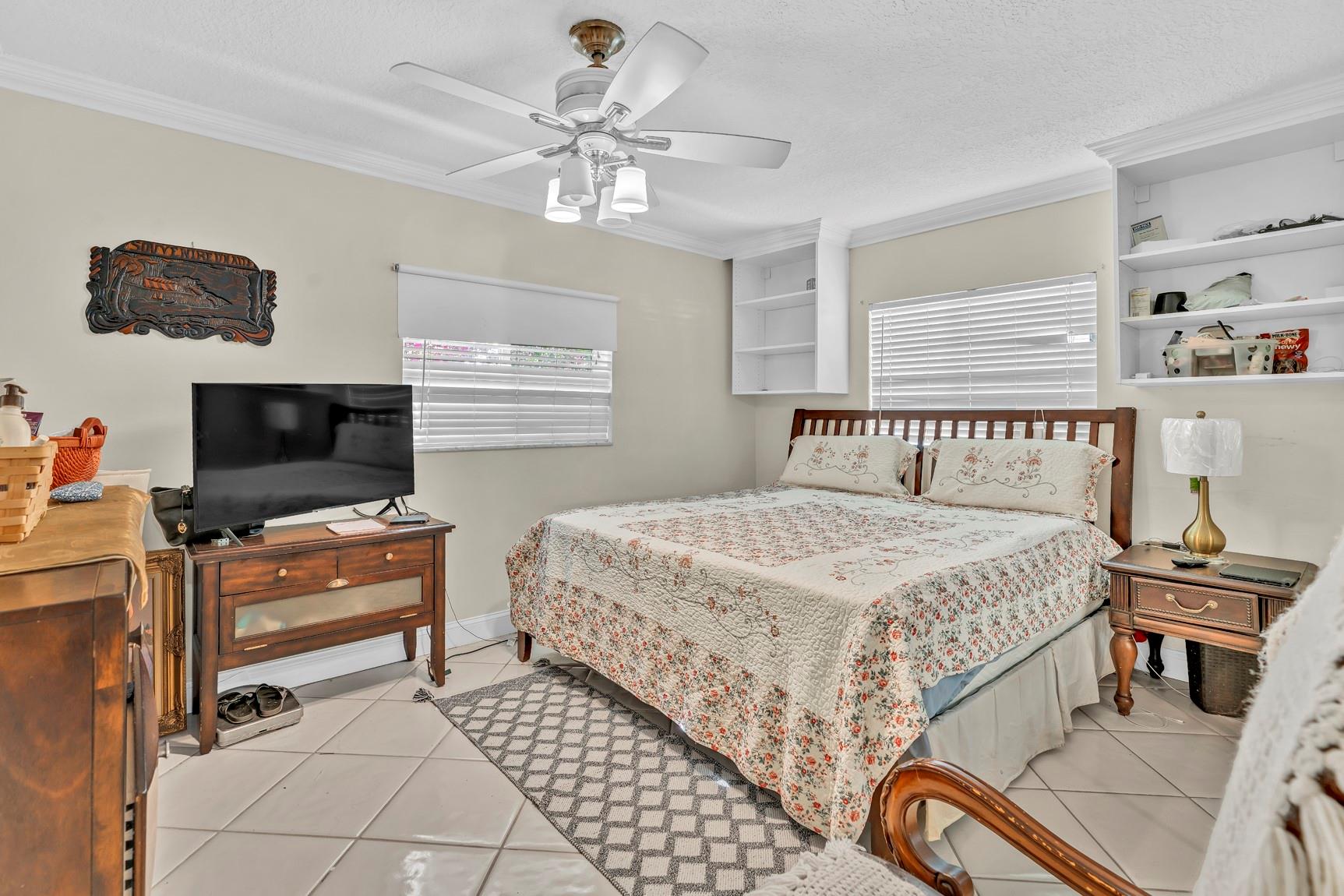 Westwood Commy 6 81-35 B - Residential