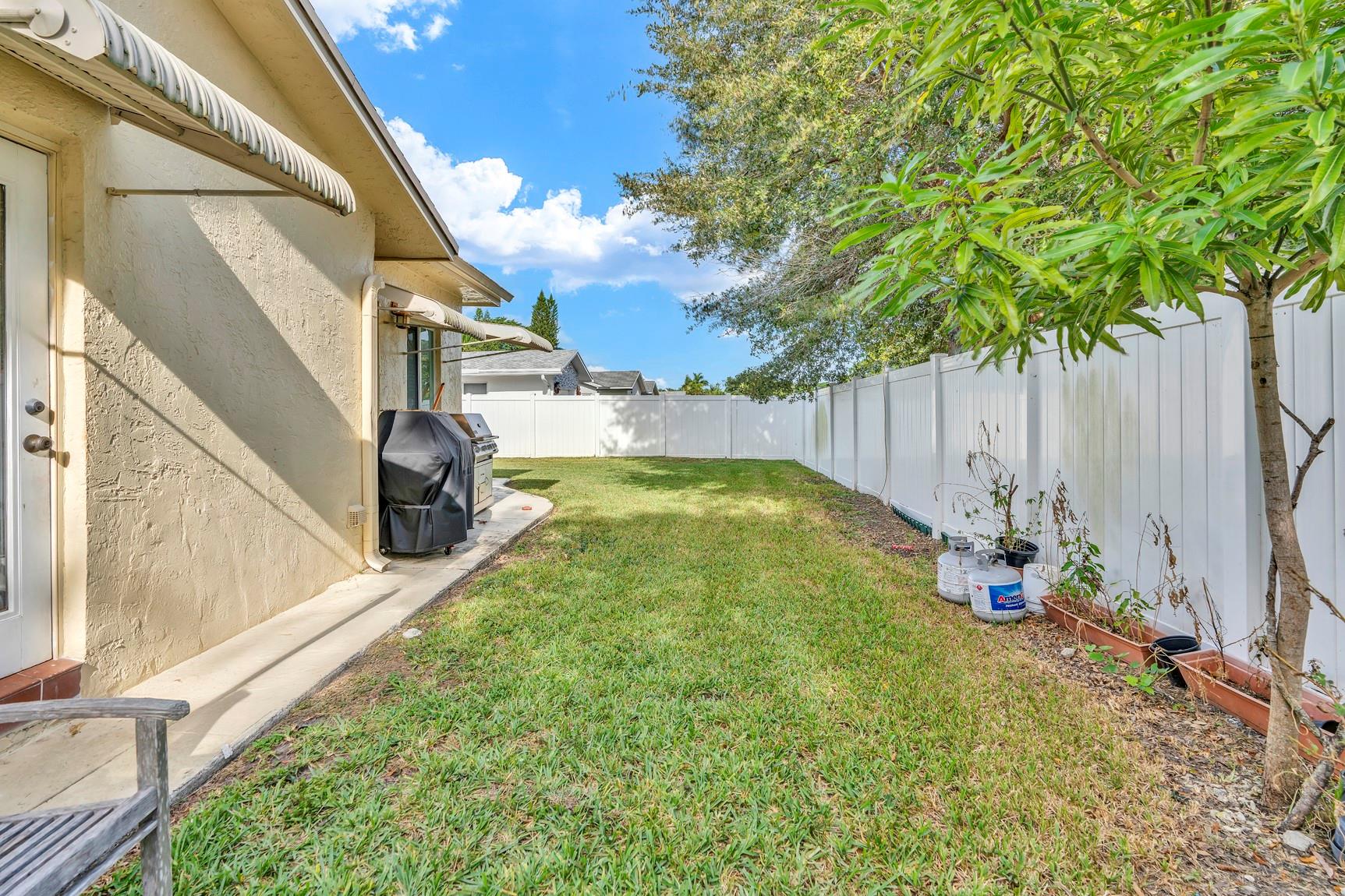 Westwood Commy 6 81-35 B - Residential