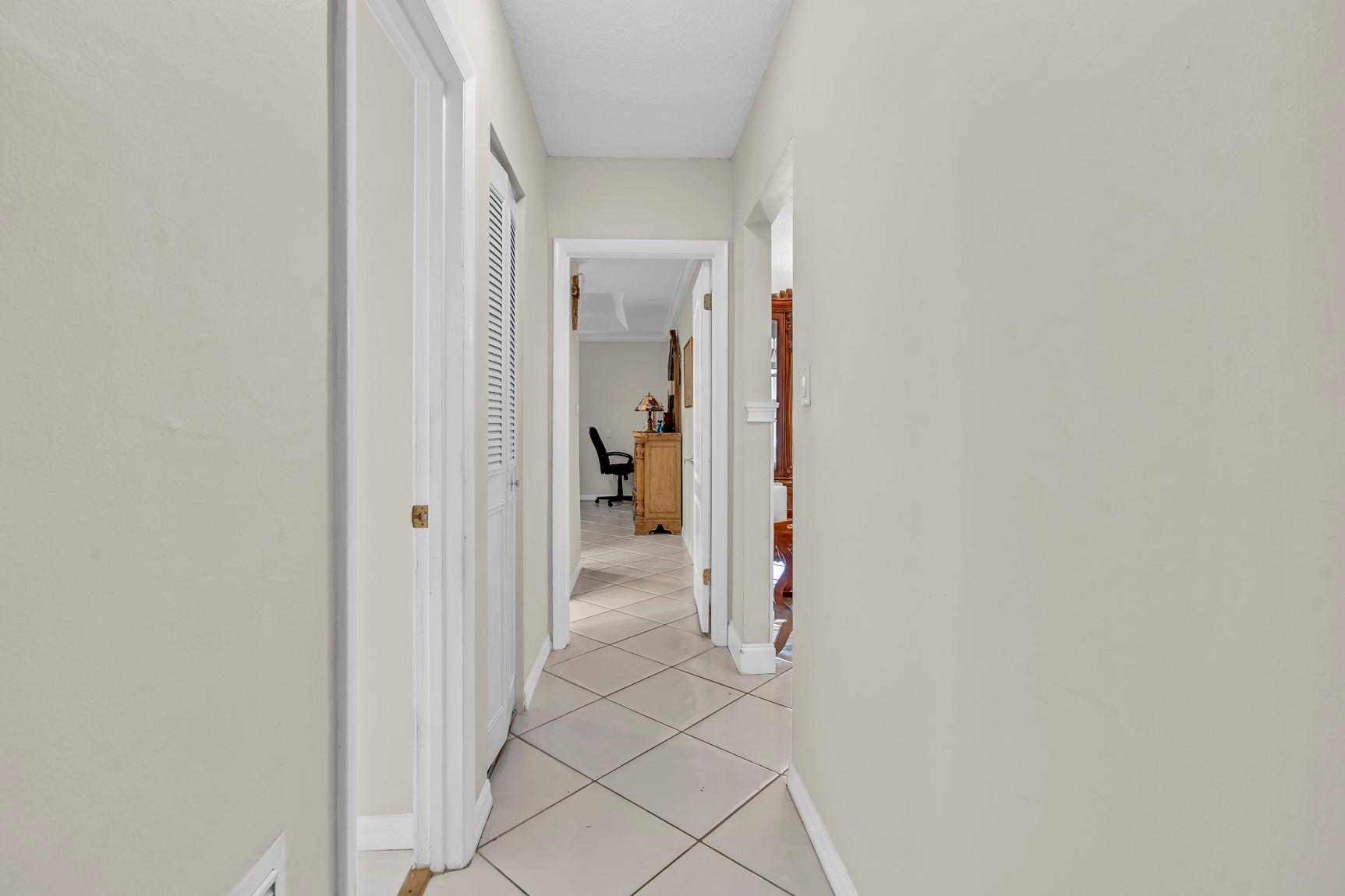 Westwood Commy 6 81-35 B - Residential