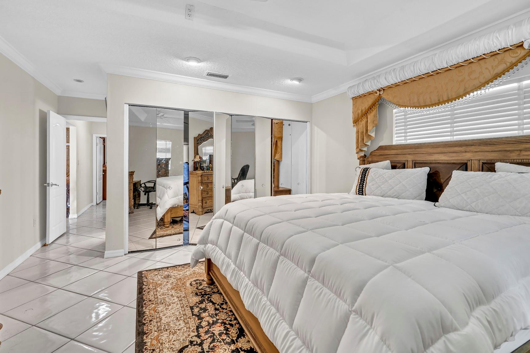 Westwood Commy 6 81-35 B - Residential