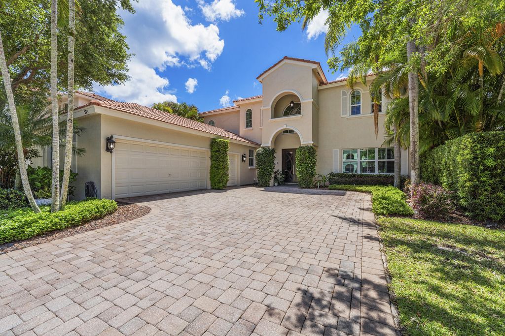 Photo of 229 Sedona Way, Palm Beach Gardens, FL 33418 (MLS # B26014929)