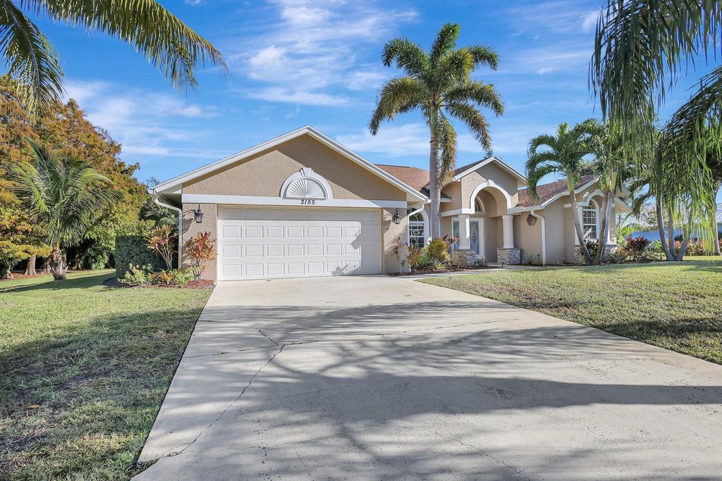 Photo of 2155 SE Herron Avenue, Port Saint Lucie, FL 34952 (MLS # R11046421)