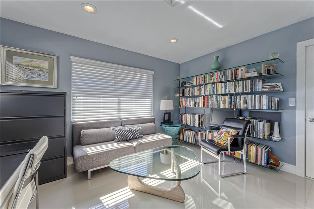 Edgewater Estates 40-7 B - Residential