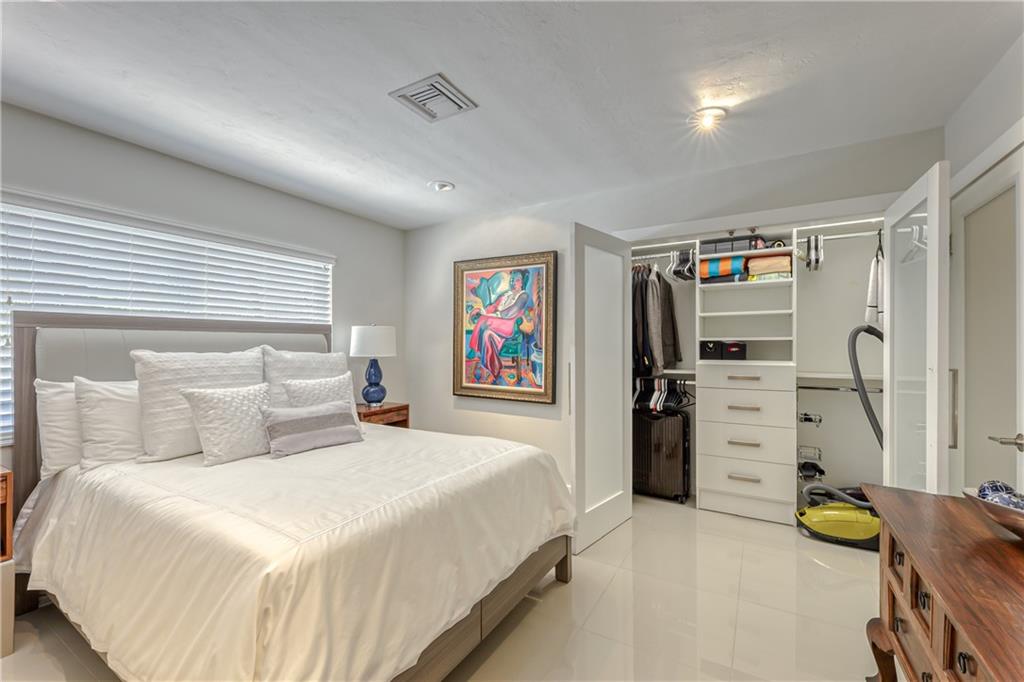 Edgewater Estates 40-7 B - Residential