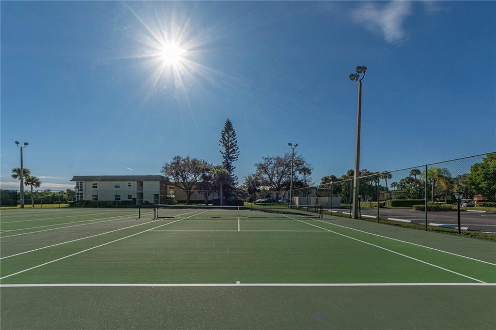 VISTA GARDENS - Residential