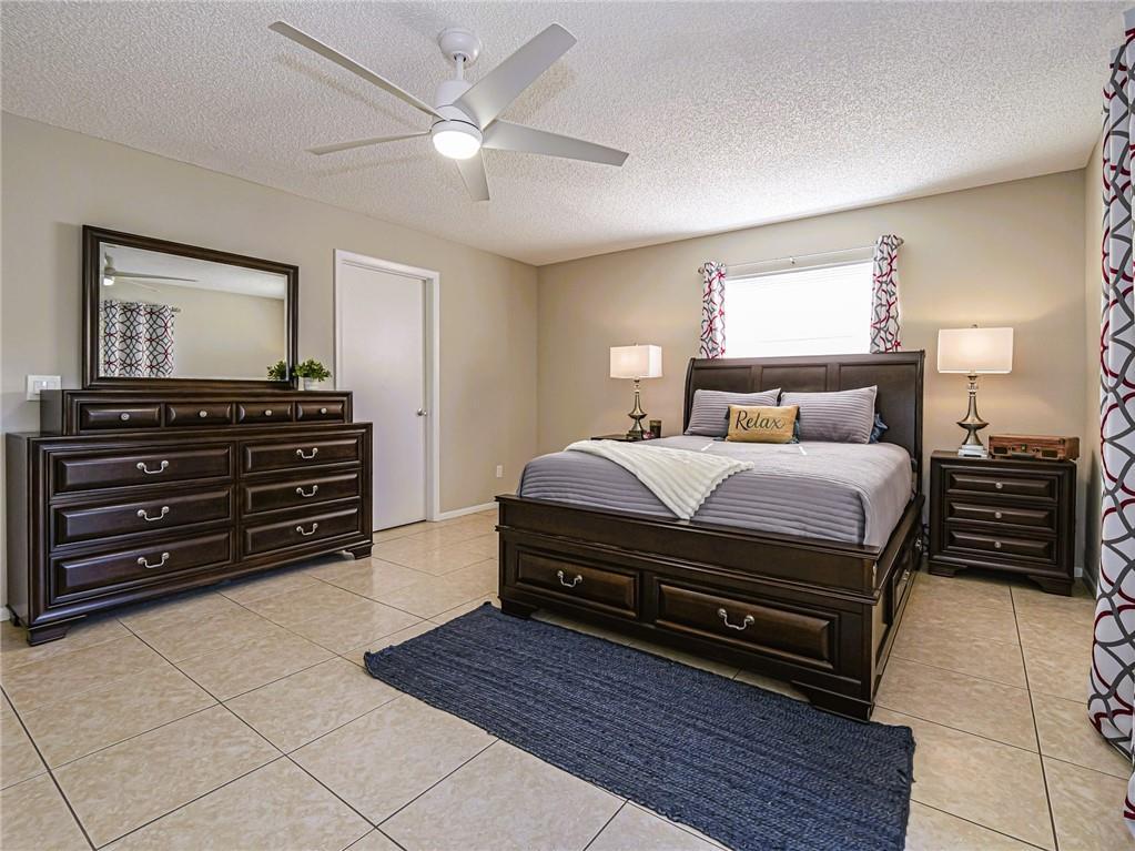 VISTA GARDENS - Residential