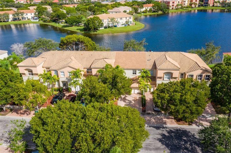 Rare opportunity!! Spectacularly remodeled 3 BED, 2.5 BATH waterfront townhome in the desirable gated community of Regalo. Prime Location of West Miramar with Lake Views!
New Roof (2019)! New A/C Unit (2022) & Water Heater (2019).
Remodeled kitchen has quartz countertops, stainless steel appliances and wood cabinets. Primary suite has grand entry, walk-in closet & water views. Newly remodeled Master bathroom features a double sink with separate shower & tub. One car garage and double car driveway. Just a few minutes from I-75, shops, restaurants, and A+ rated schools.