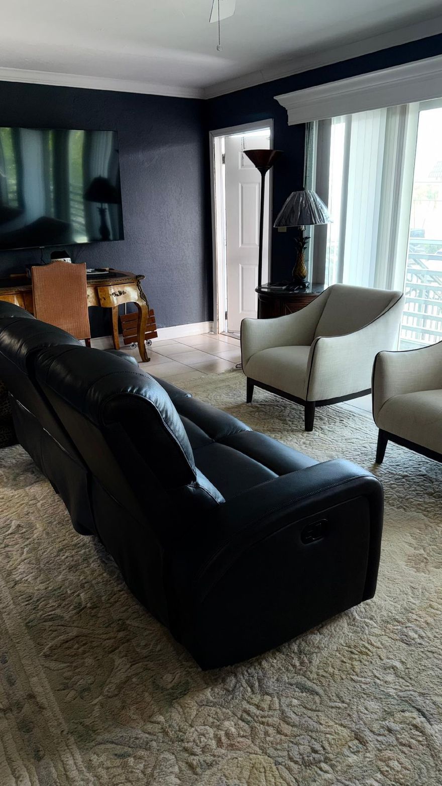 THIS IS A VERY WELL PRICED UNIT IN A MID-CENTURY BUILDING. LOCATED IN THE HEART OF THE CITY CLOSE TO SHOPS, RESTAURANTS AND GROCERY STORES. THE COMPLEX IS WELL MAINTAINED WITH A FLEXABLE RENTAL POLICY, NO WAITING, MINIMUM LEASE PERIOD IS 90 DAYS. THE GROUNDS AND POOL AREA OFFER A PARK LIKE SETTING, THIS AN EXCELLENT VALUE PRICED BELOW MARKET, FURNISHINGS ARE INCLUEDE, THIS IS A GREAT WINTER HOME AS WELL AS A FULL TIME RESIDENCE, THIS IS A 55 YEAR OLD AND OVER CO-OP COMMUNITY.