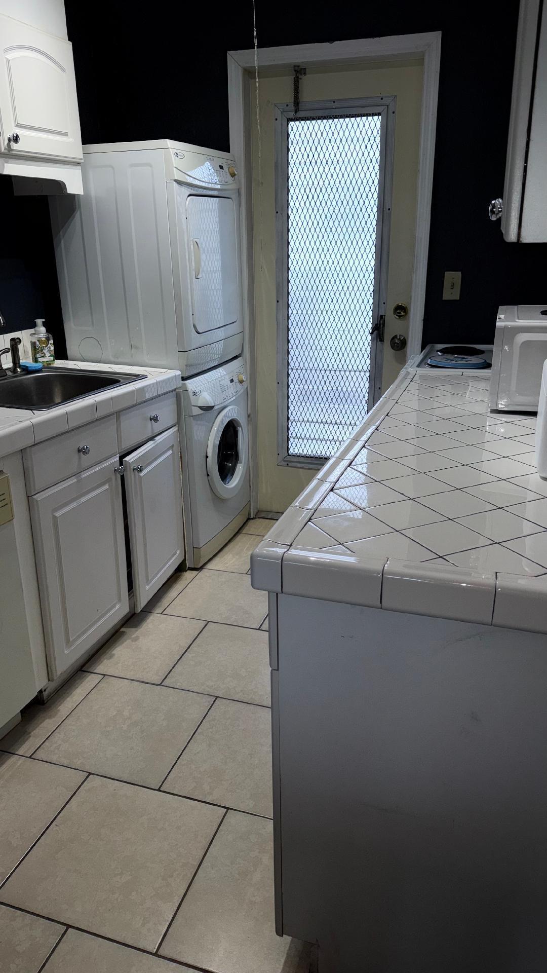 CLIFF LAKE VILLAS CO-OP - Residential