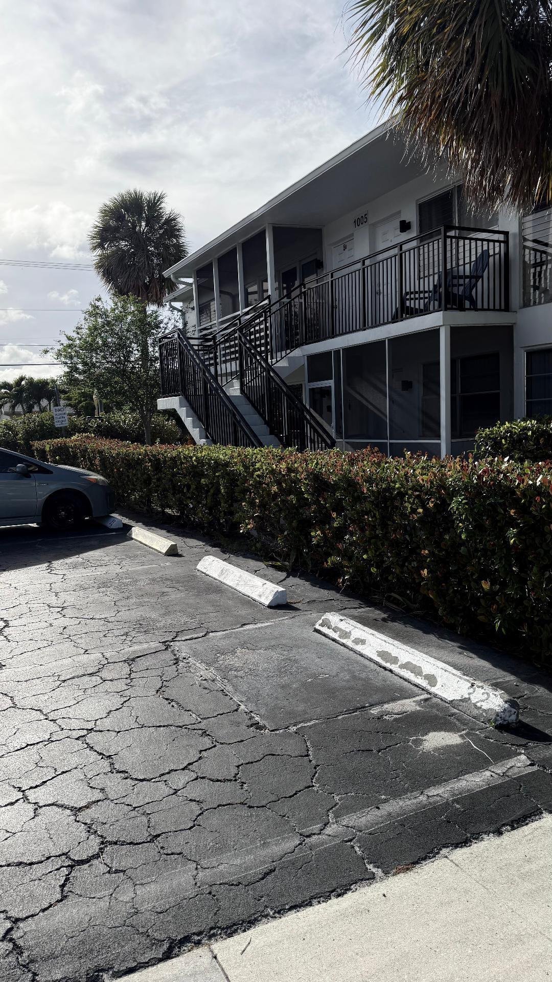 CLIFF LAKE VILLAS CO-OP - Residential