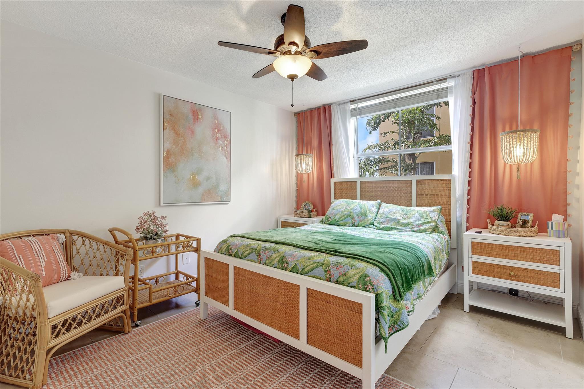 Sheridan East Condo Bldg - Residential