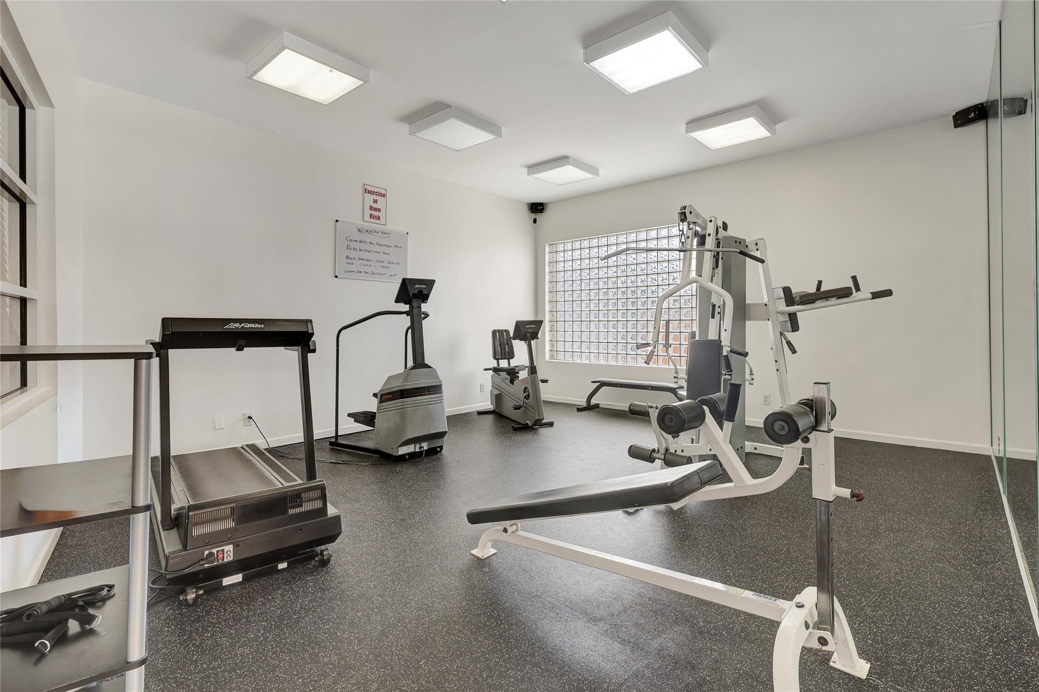 Sheridan East Condo Bldg - Residential