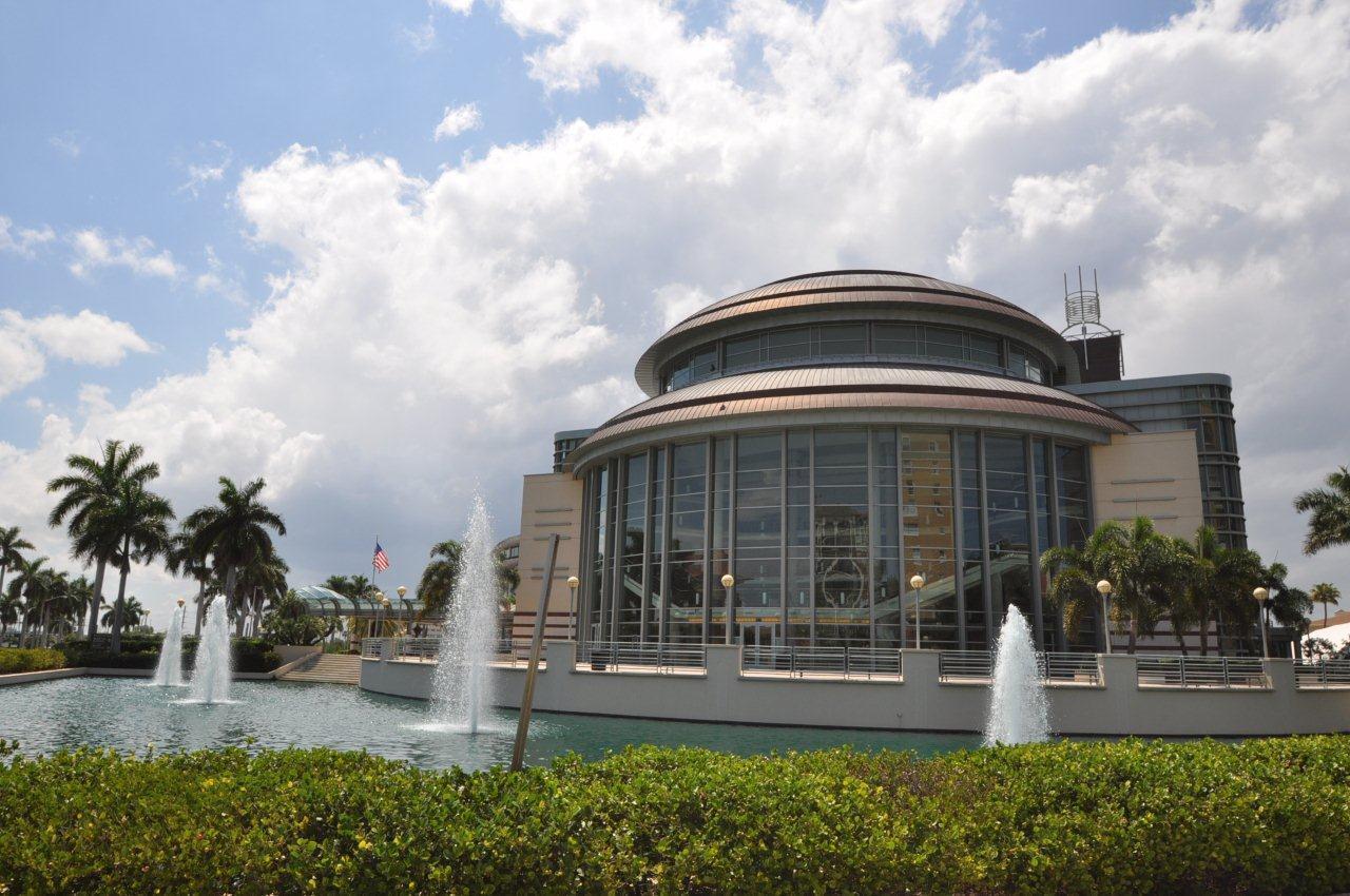 Palm Club Village ll - Residential