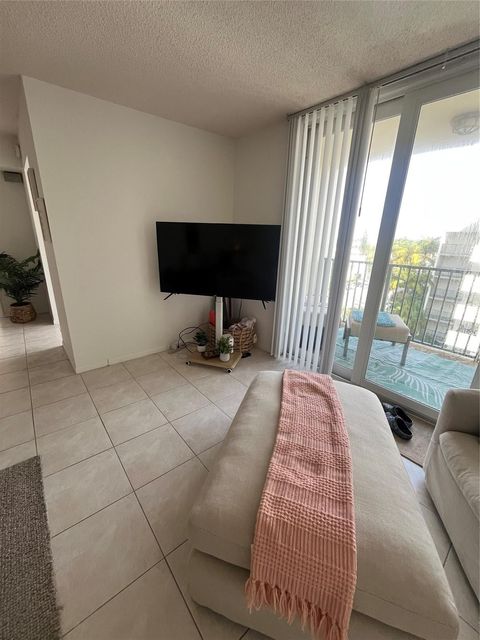 Tiny photo for 1237 N Hillsboro Mile #601, Hillsboro Beach, FL 33062 (MLS # F10555005)