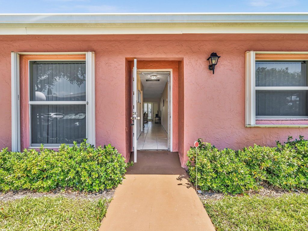 Photo of 1610 NW 18th Avenue #96d, Delray Beach, FL 33445 (MLS # B26022323)