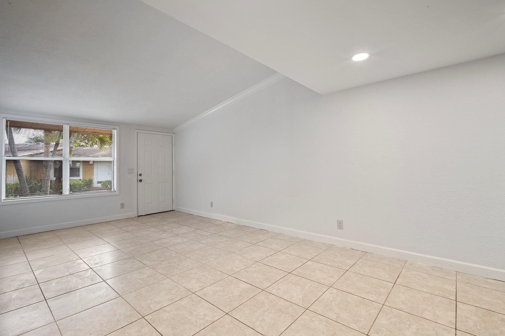 Southgate Villas Condo - Residential Lease