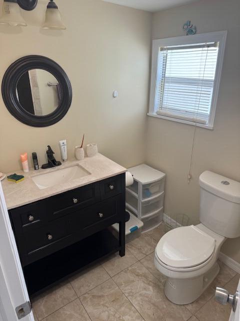 COUNTRY KNOLLS - Residential