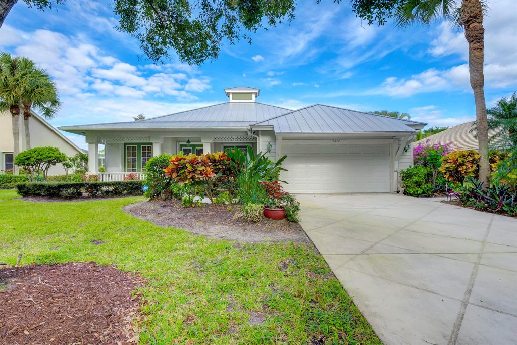 Photo of 7977 SE Mammoth Drive, Hobe Sound, FL 33455 (MLS # R10943449)