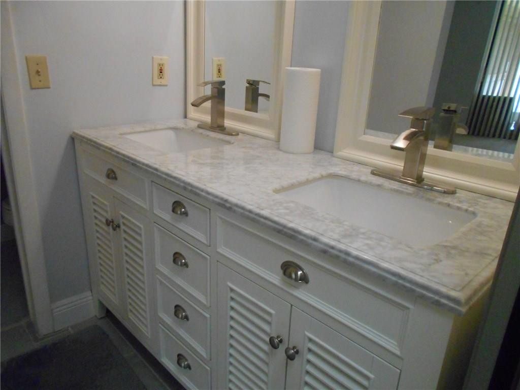 TOWNSHIP/BAYWOOD VILLAGE - Residential