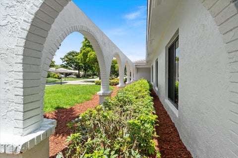Tiny photo for 6749 S Grande Drive, Boca Raton, FL 33433 (MLS # B26034720)