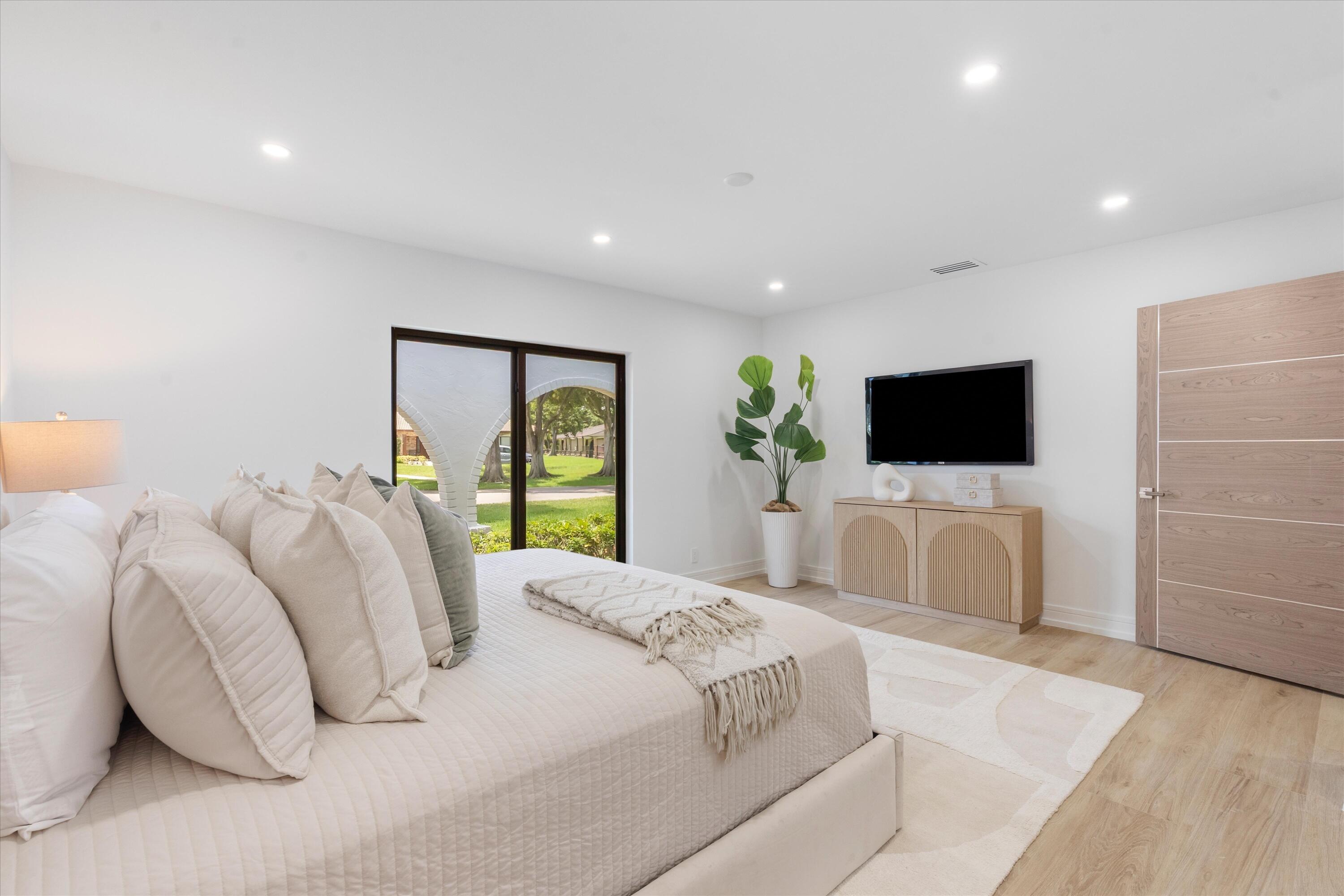 ESTANCIA - Residential