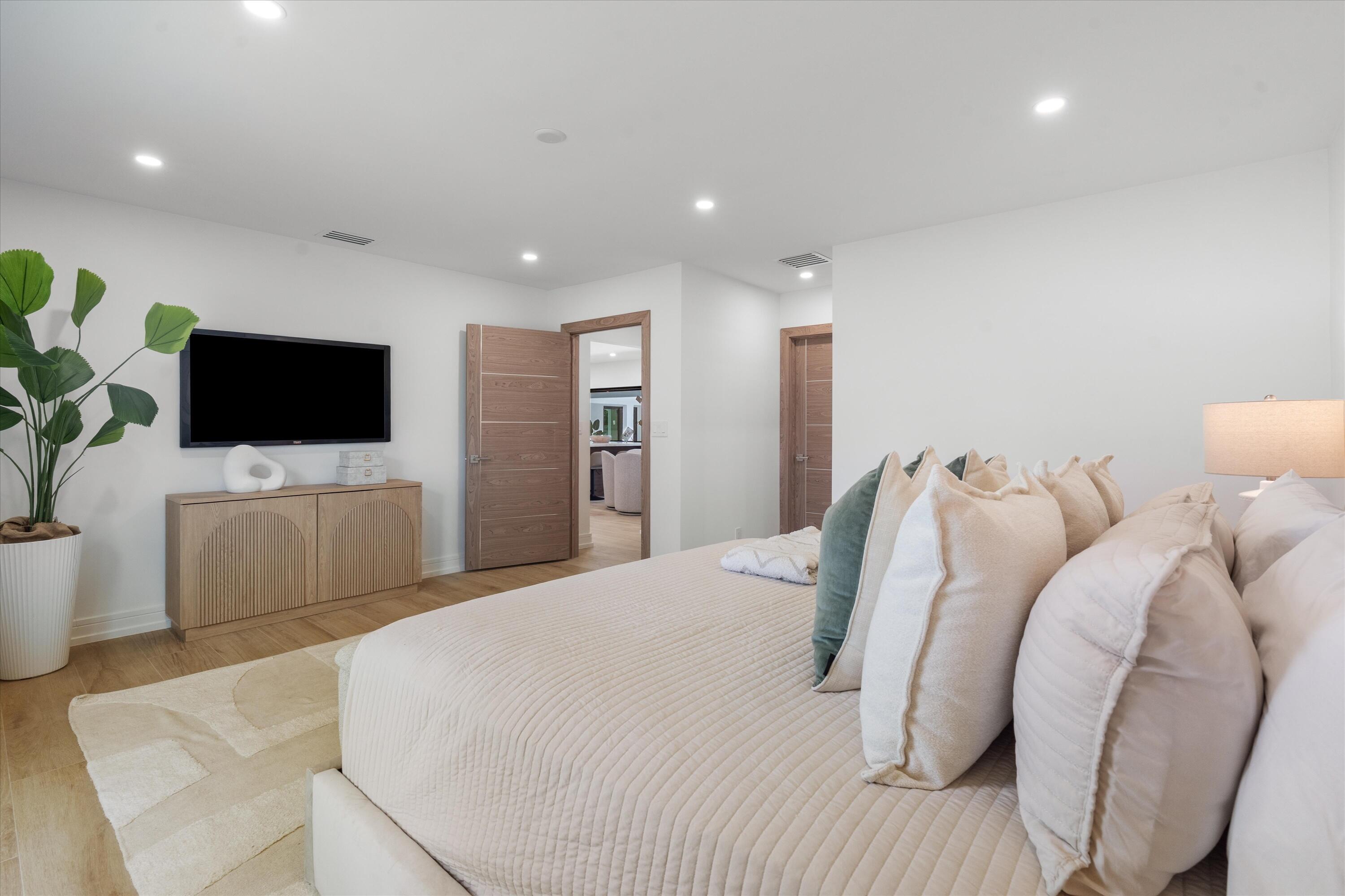 ESTANCIA - Residential