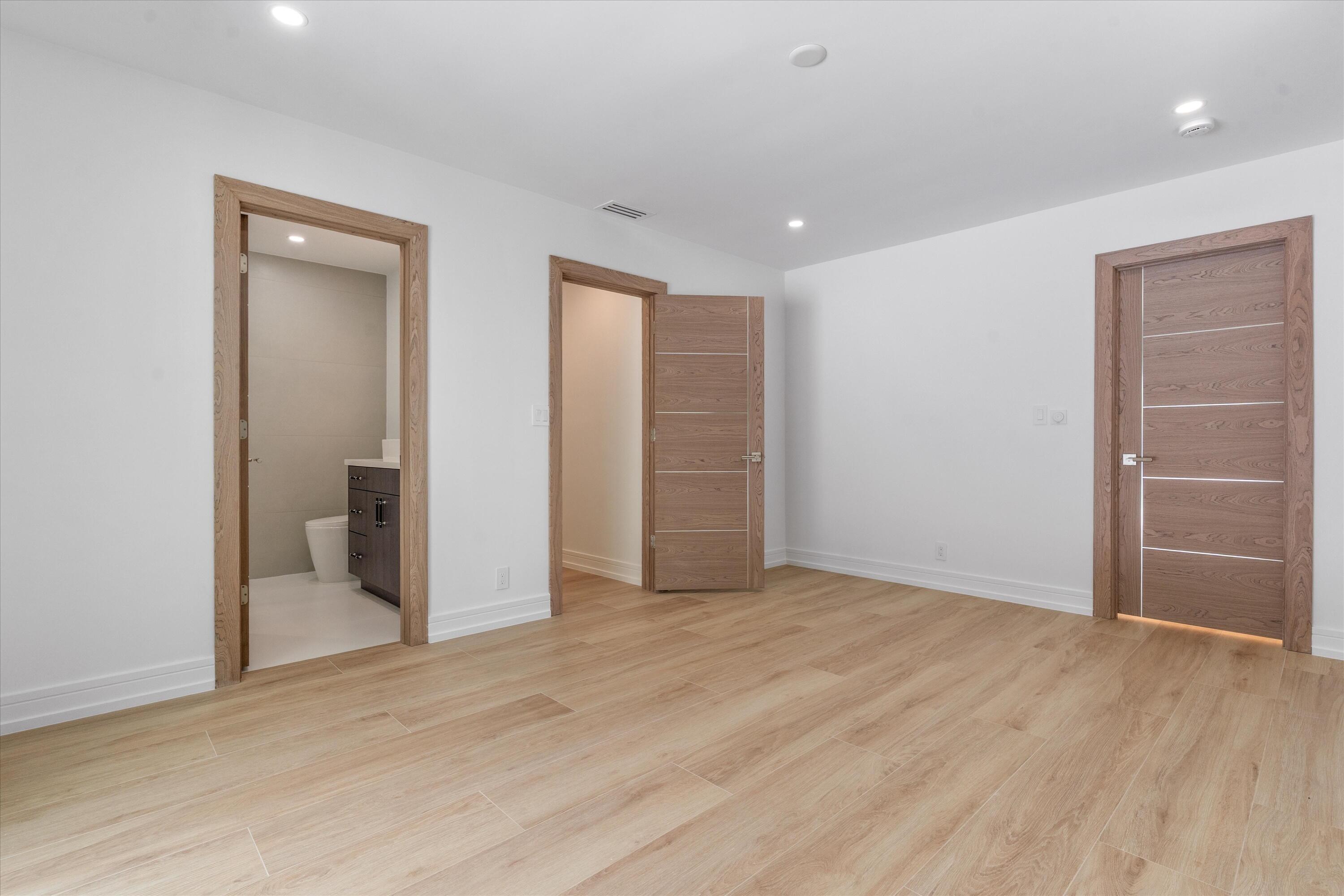 ESTANCIA - Residential