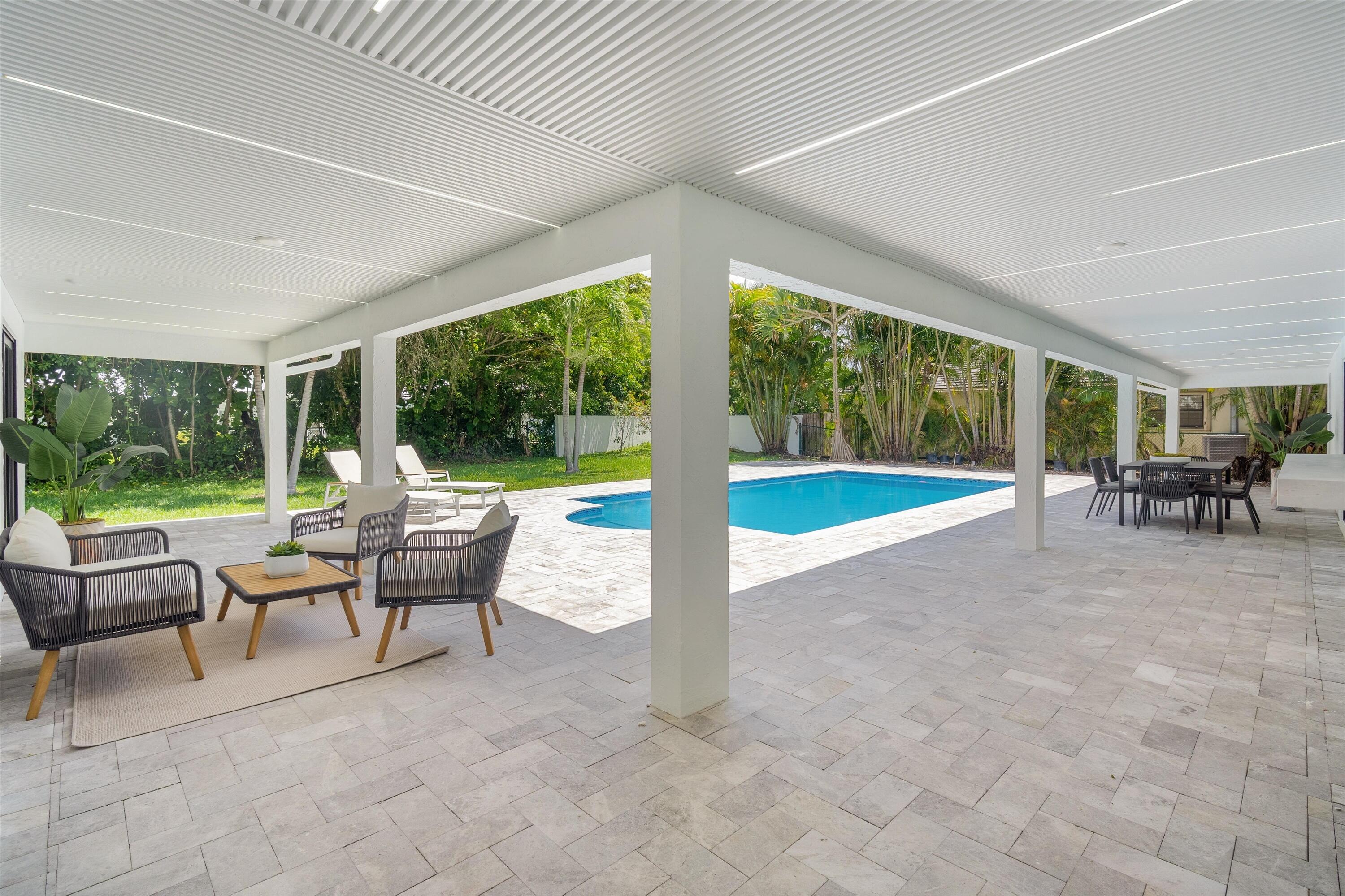 ESTANCIA - Residential