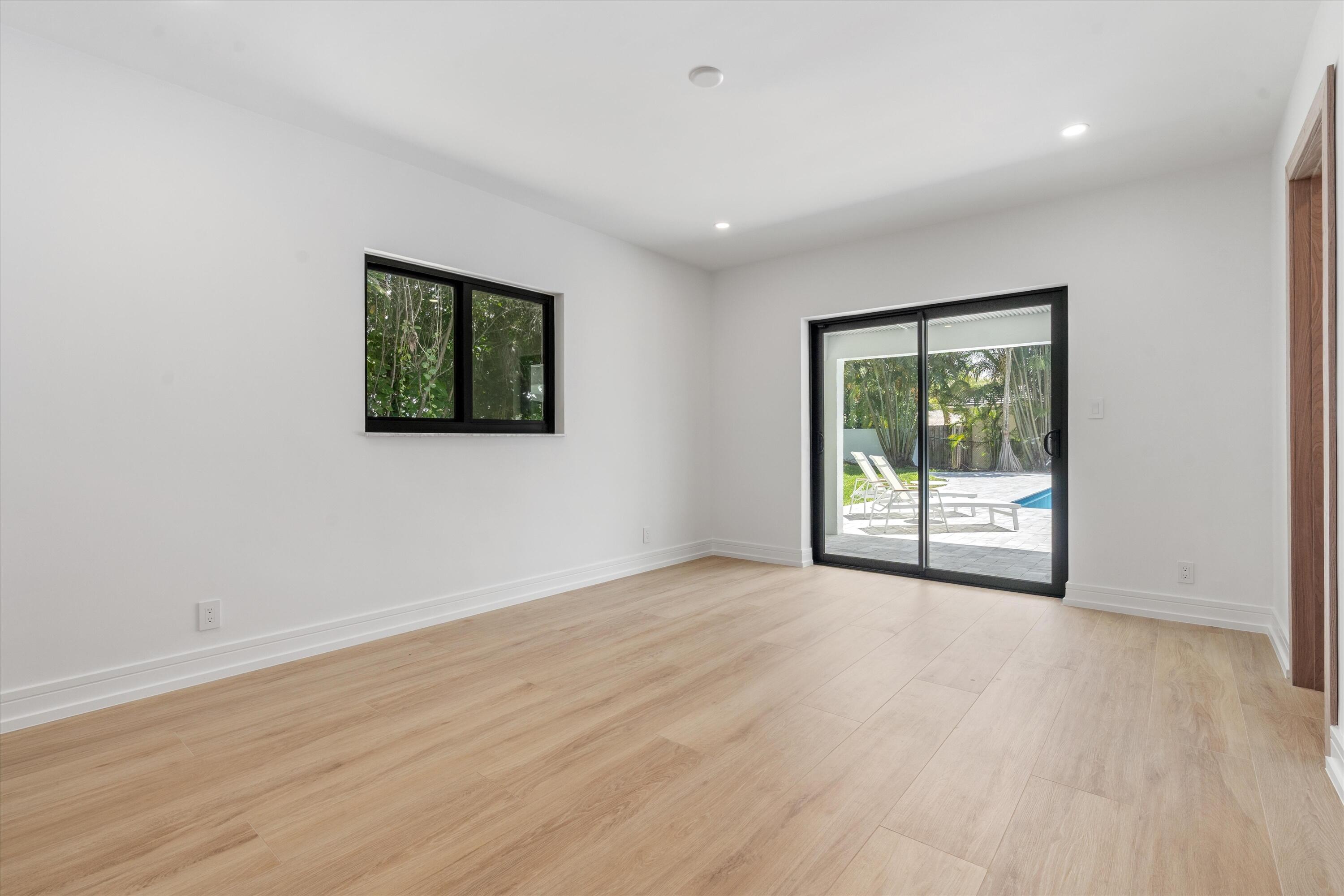 ESTANCIA - Residential