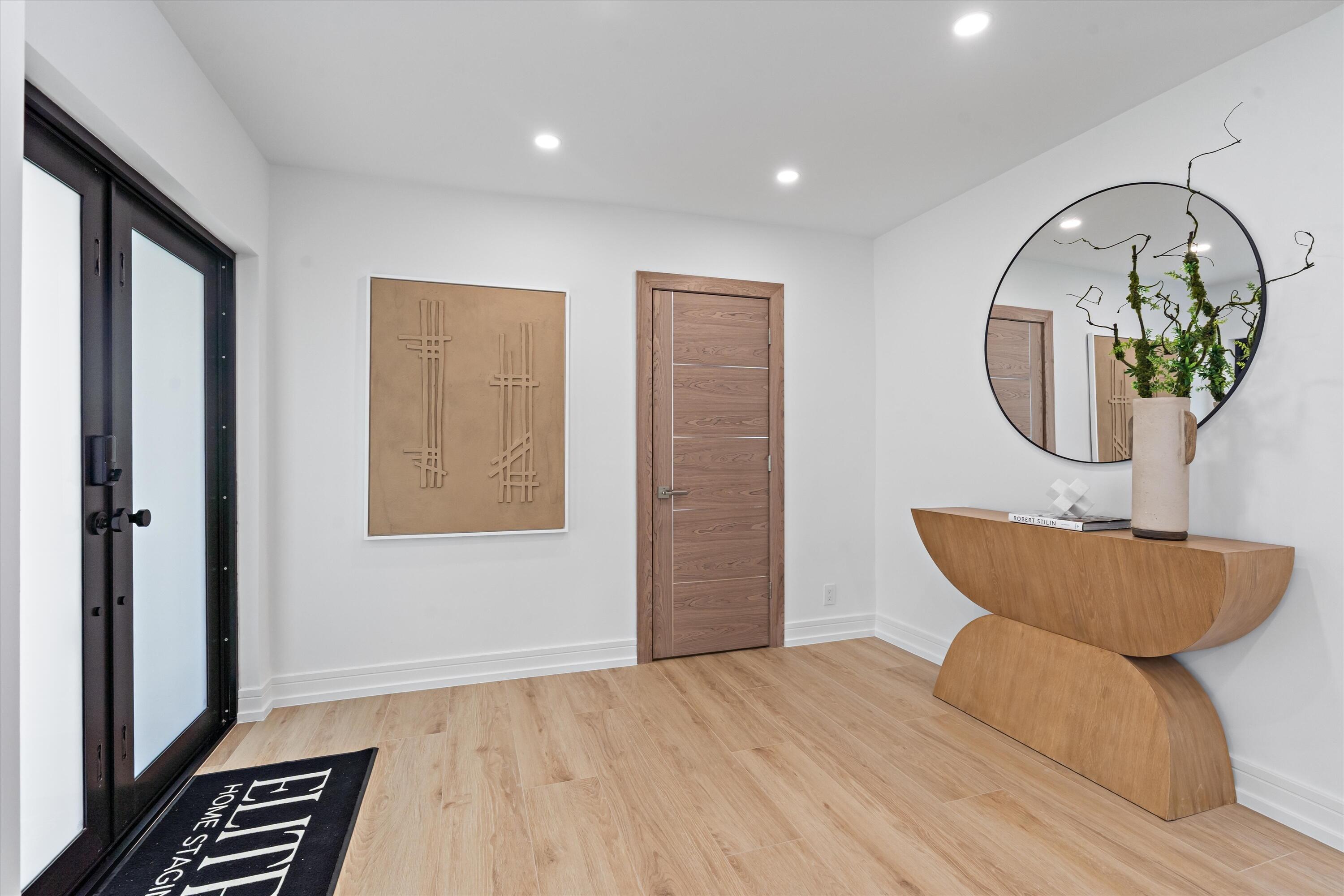 ESTANCIA - Residential