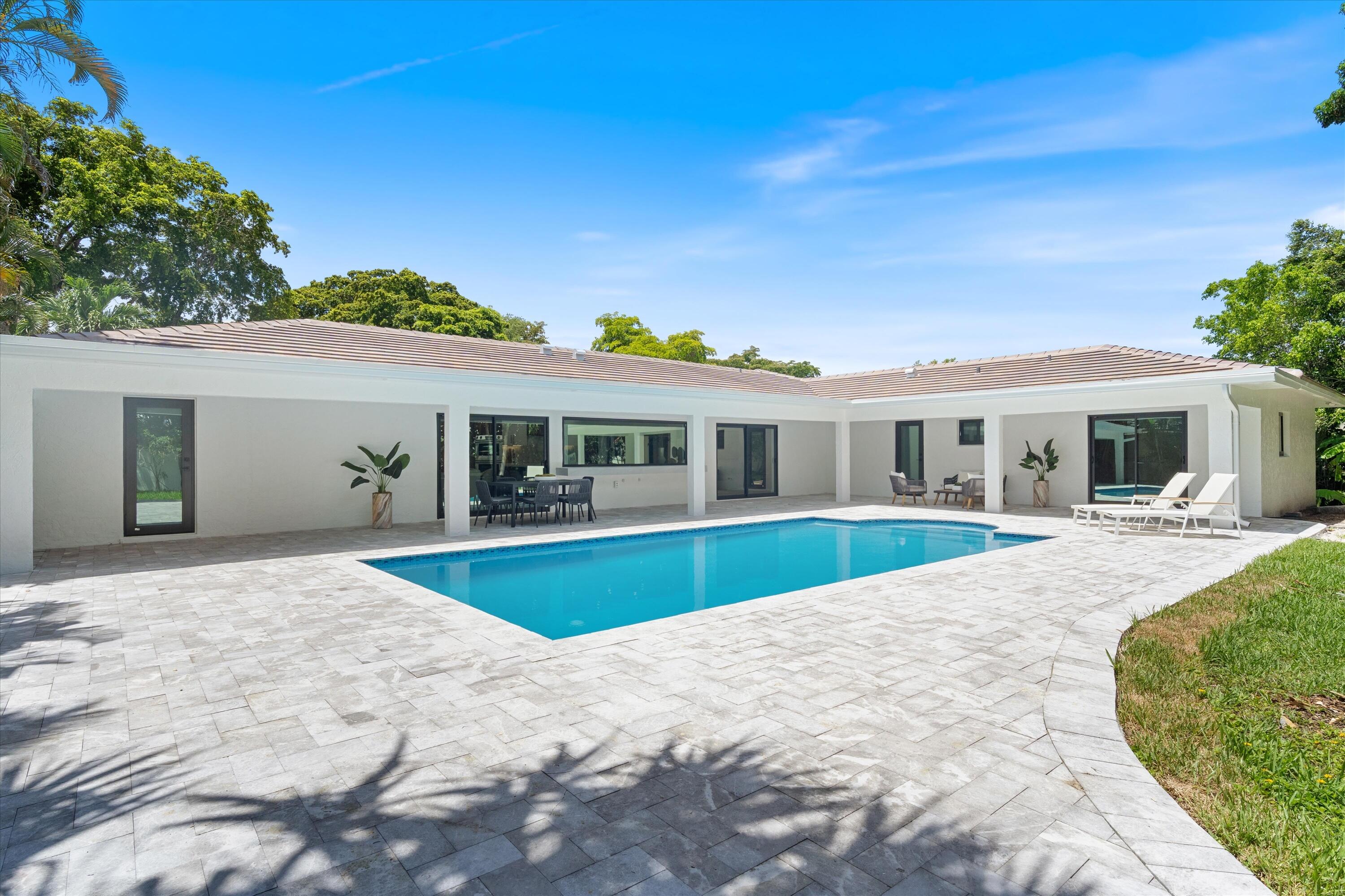 ESTANCIA - Residential